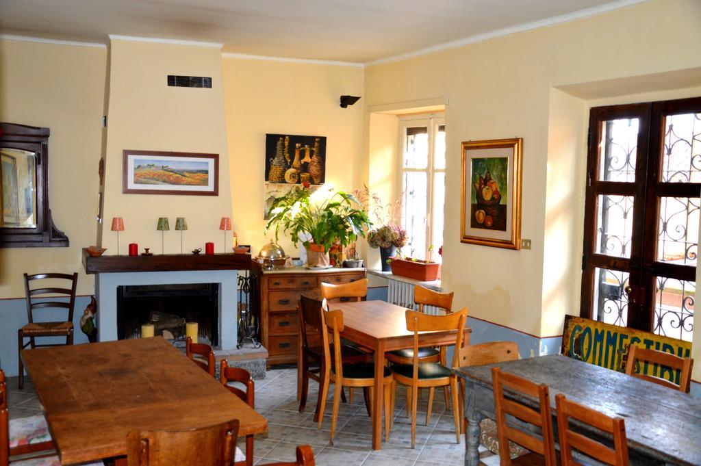 Bed and Breakfast Il Cortiletto Dei Capperi Gassino Torinese Exterior foto